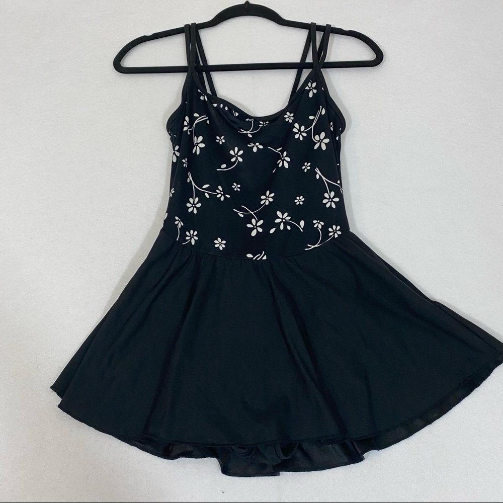 Sirena Swimsuit Dress One Piece Bathing Suit Black White size 8 one piece dress